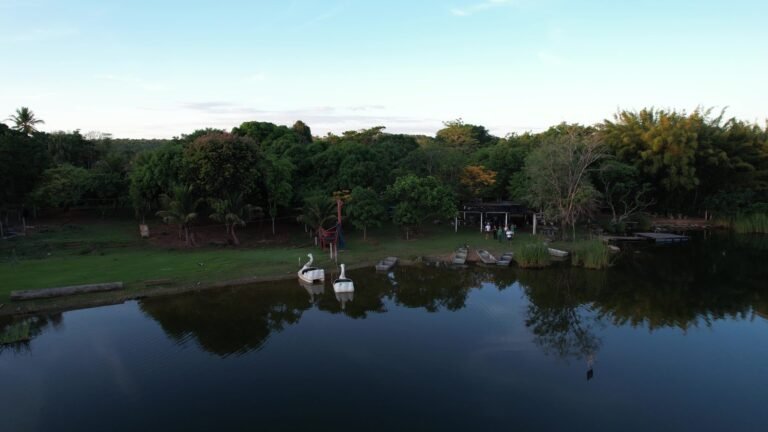 Deck e margem da lagoa – Festival Homem da Terra
